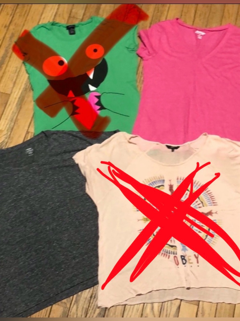 Bundle (2) L T-shirts Like New